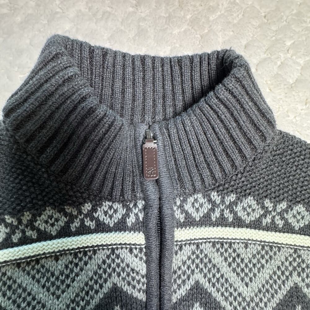 IZOD Men’s Medium Fair Isle Quarter Zip Sweater Gray Nordic Winter Pullover - Picture 3 of 6
